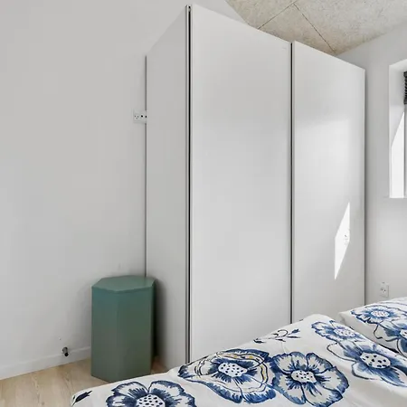 בית נופש Gorgeous In With Sauna Tarm